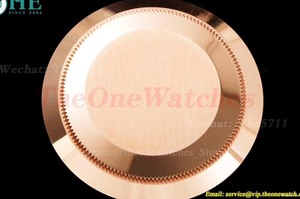 126655 VR3235 RG RU C+S Black Yacht-Master 40mm Dot 0101